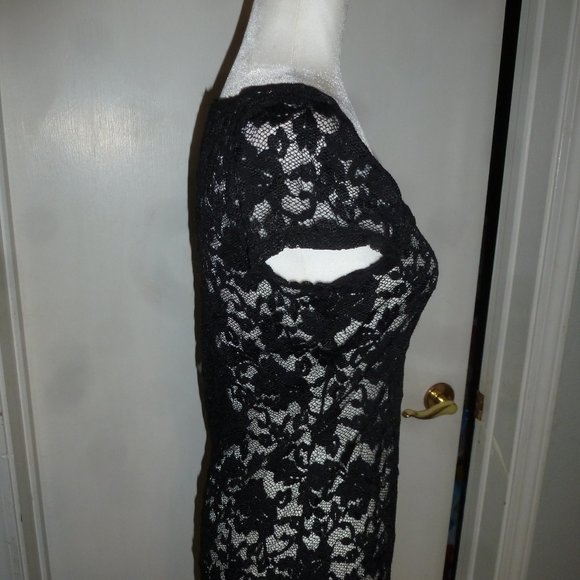 Sexy Stretchy Lace Short Sleeve Top, Size S - Picture 2 of 5